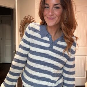 American Eagle Outfitters Blue and Cream Striped Sweater